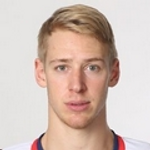 Эштон Картер