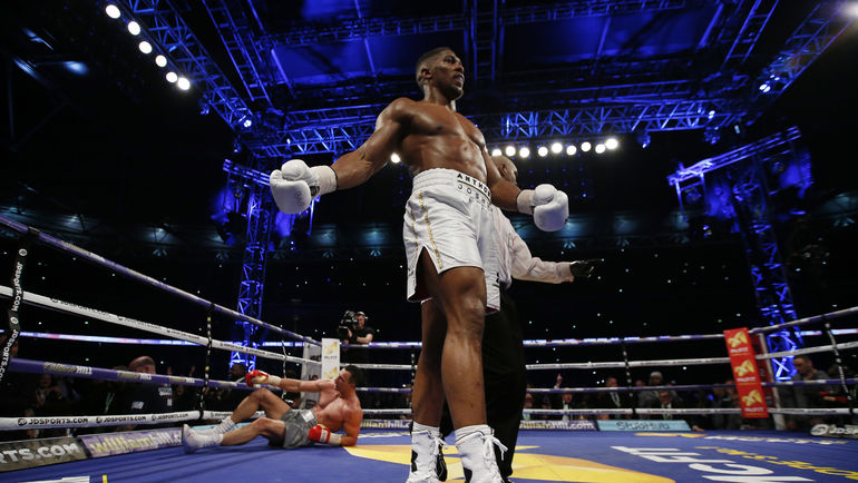 Суббота Лондон. Эмоции Энтони ДЖОШУА. Фото REUTERS Суббота Лондон. Эмоции Энтони ДЖОШУА. Фото REUTERS