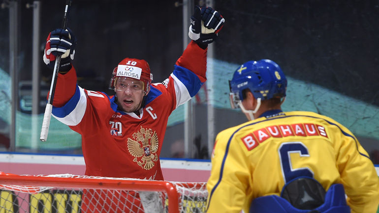 Сергей МОЗЯКИН показал себя с лучшей стороны в матче против сборной Швеции. Фото Юрий КУЗЬМИН, photo.khl.ru Сергей МОЗЯКИН показал себя с лучшей стороны в матче против сборной Швеции. Фото Юрий КУЗЬМИН, photo.khl.ru