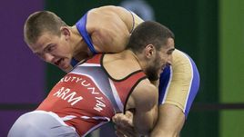 Артем СУРКОВ.