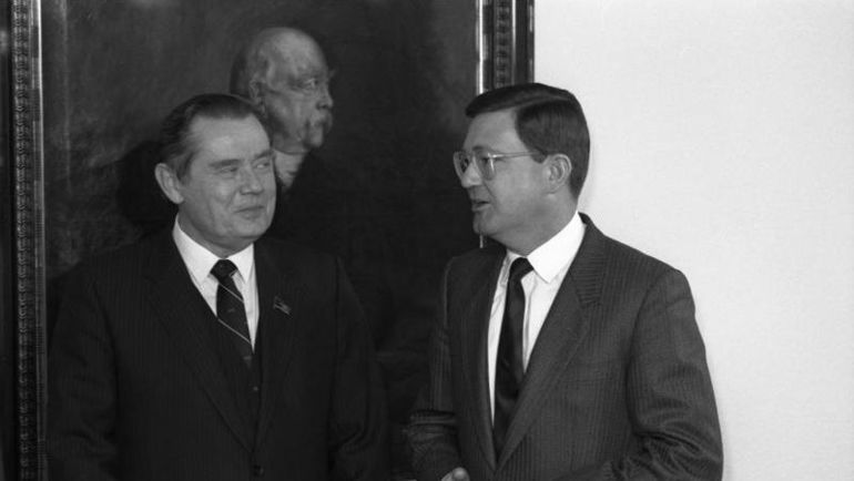 Марат ГРАМОВ (слева). Фото ru.wikipedia.org Марат ГРАМОВ (слева). Фото ru.wikipedia.org