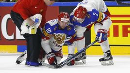 Сегодня. Кельн. Германия – Россия – 3:6. Травмированный капитан сборной России Сергей МОЗЯКИН.