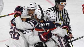 Сколько шайб получит Италия от Америки?