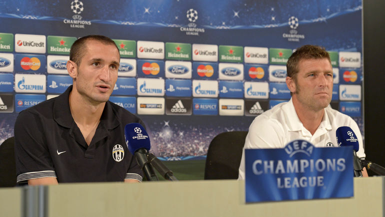 Джорджио КЬЕЛЛИНИ и Массимо КАРРЕРА. Фото REUTERS Джорджио КЬЕЛЛИНИ и Массимо КАРРЕРА. Фото REUTERS