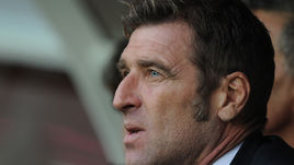 "Зачем переходить в "Челси"? Каррера просто обыграет Конте в лиге чемпионов!"