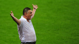 Валерий ПЕТРАКОВ.