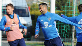 Роман ШИШКИН (слева) и Александр САМЕДОВ на тренировке сборной России.