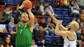 Антон ПОНКРАШОВ (слева) пропустил часть сезона из-за травмы.