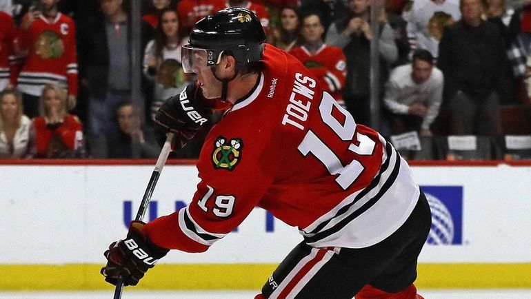 Составит ли Наиль Якупов ударную связку с Джонатаном ТЭЙВЗОМ. Фото AFP Составит ли Наиль Якупов ударную связку с Джонатаном ТЭЙВЗОМ. Фото AFP