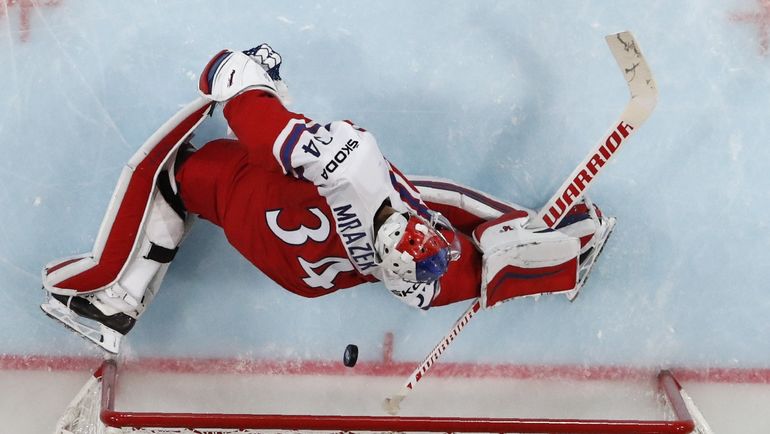 Голкипер сборной Чехии Петр МРАЗЕК. Фото REUTERS Голкипер сборной Чехии Петр МРАЗЕК. Фото REUTERS