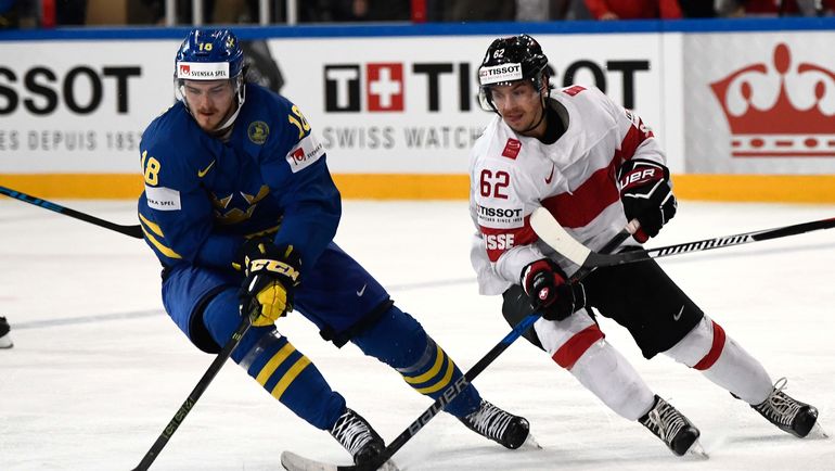 Деннис ЭВЕРБЕРГ (слева). Фото REUTERS Деннис ЭВЕРБЕРГ (слева). Фото REUTERS