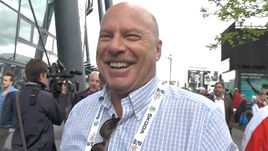 Кинэн ставит на Россию