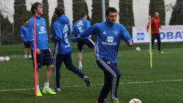 Игроки ЦСКА МАРИУ ФЕРНАНДЕС (слева) и Алан ДЗАГОЕВ (справа) – вне состава сборной России.