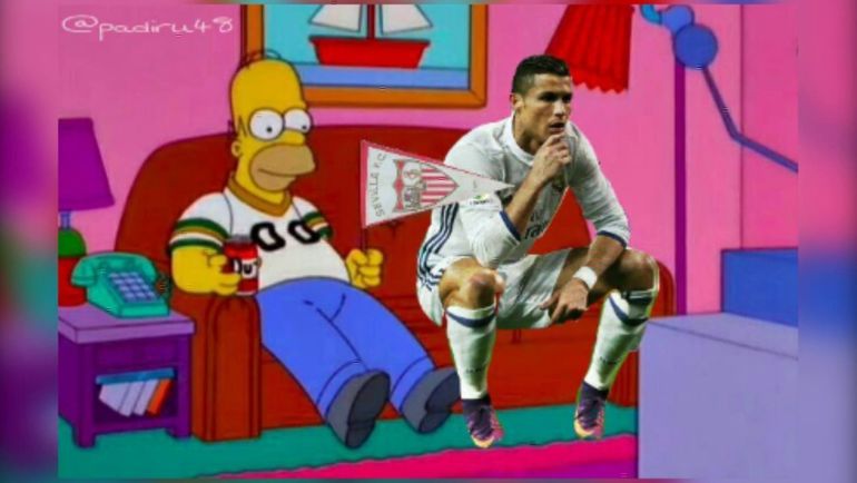 Интернет-мем на тему жеста Криштиану РОНАЛДУ. Интернет-мем на тему жеста Криштиану РОНАЛДУ.