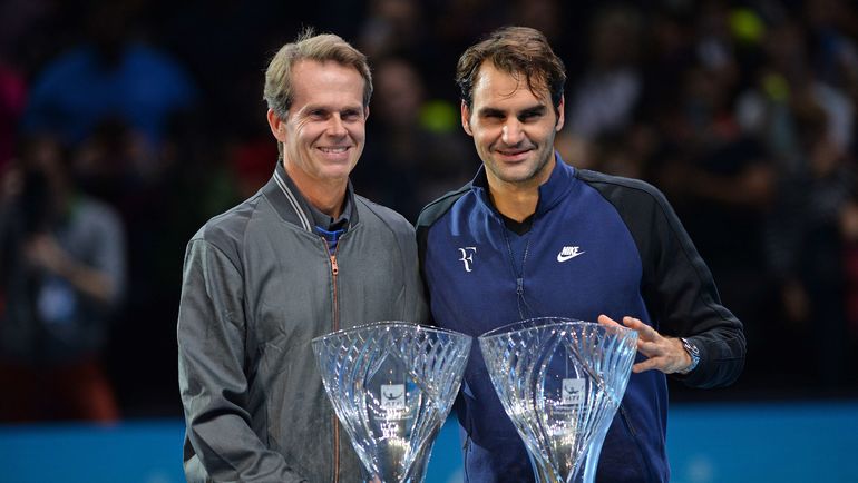 Стефан ЭДБЕРГ (слева) и Роджер ФЕДЕРЕР. Фото AFP Стефан ЭДБЕРГ (слева) и Роджер ФЕДЕРЕР. Фото AFP
