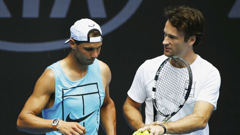 Карлос МОЙЯ и Рафаэль НАДАЛЬ. Фото REUTERS Карлос МОЙЯ и Рафаэль НАДАЛЬ. Фото REUTERS