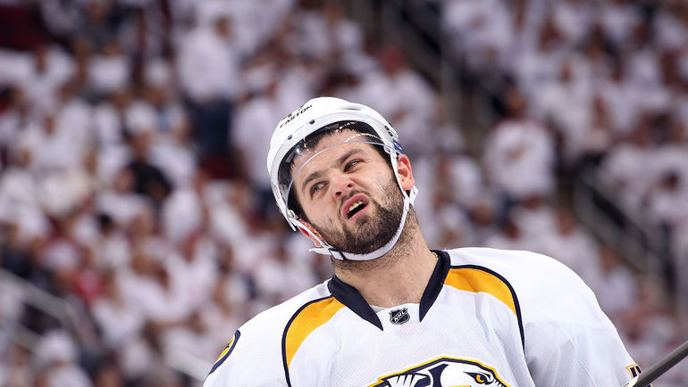 Александр РАДУЛОВ знаком с Дэвидом ПОЙЛОМ. Фото AFP Александр РАДУЛОВ знаком с Дэвидом ПОЙЛОМ. Фото AFP