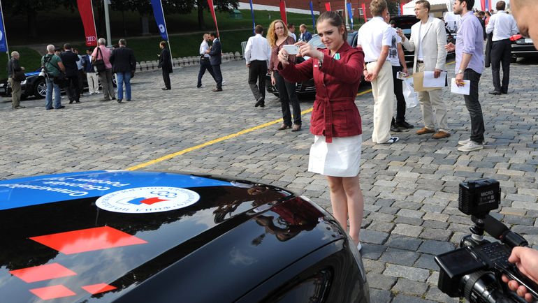 Нередки случаи, когда олимпийцы продают подаренные им автомобили. Что в таком случае будет взыскиваться с нарушивших антидопинговые правила? Фото Татьяна ДОРОГУТИНА Нередки случаи, когда олимпийцы продают подаренные им автомобили. Что в таком случае будет взыскиваться с нарушивших антидопинговые правила? Фото Татьяна ДОРОГУТИНА