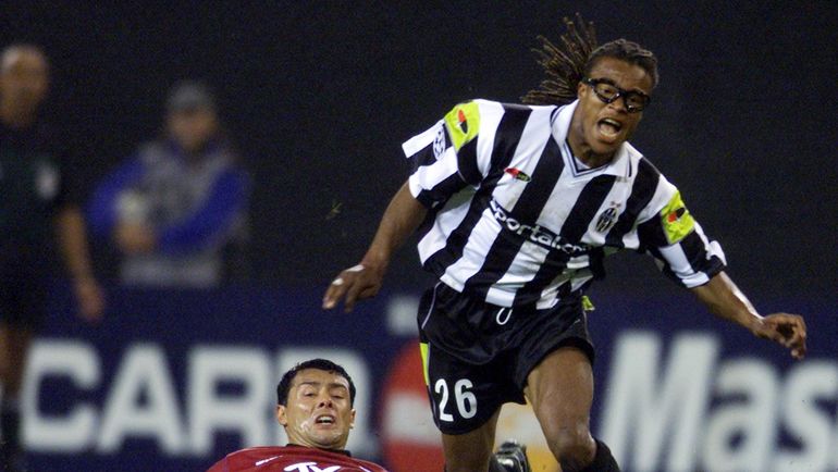 Эдгар ДАВИДС (справа). Фото AFP Эдгар ДАВИДС (справа). Фото AFP