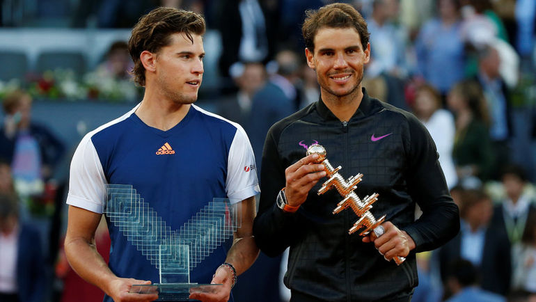 Доминик ТИМ (слева) и Рафаэль НАДАЛЬ после финала турнира в Мадриде. Фото REUTERS Доминик ТИМ (слева) и Рафаэль НАДАЛЬ после финала турнира в Мадриде. Фото REUTERS