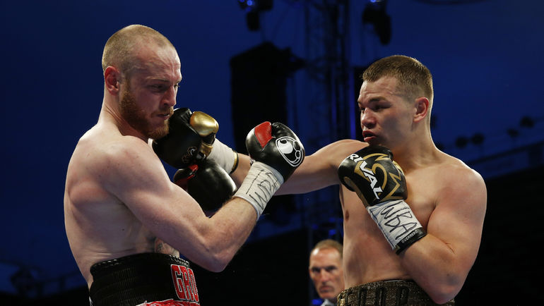 Джордж ГРОУВЗ (слева) vs Федор ЧУДИНОВ.