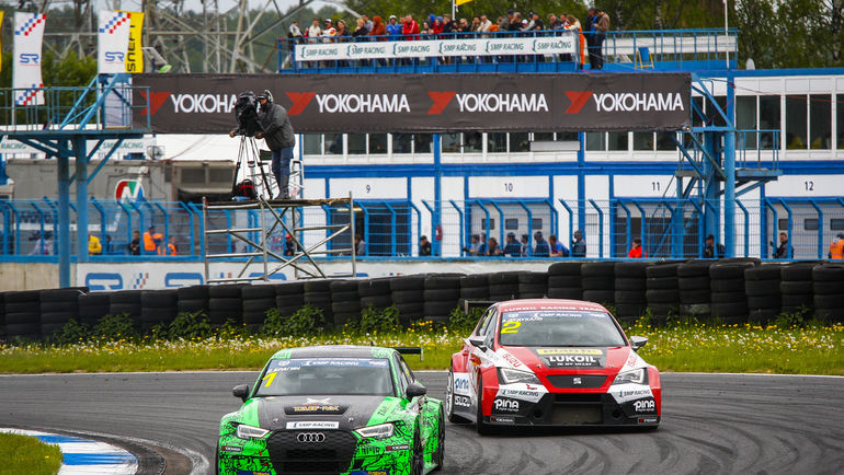 Смоленск. Второй этап Российской серии кольцевых гонок. Фото пресс-служба СМП РСКГ Смоленск. Второй этап Российской серии кольцевых гонок. Фото пресс-служба СМП РСКГ