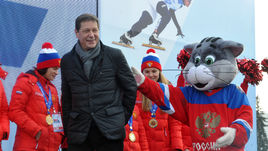 Александр ЖУКОВ.