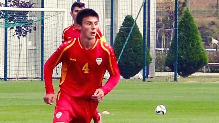 Елиф ЕЛМАС. Елиф ЕЛМАС.