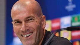 Зинедин ЗИДАН.