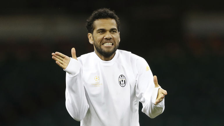 Дани АЛВЕС. Фото AFP Дани АЛВЕС. Фото AFP