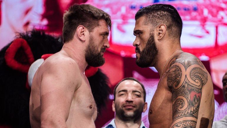 Виталий МИНАКОВ и Антони СИЛВА. Фото vk.com/fightnightsofficial Виталий МИНАКОВ и Антони СИЛВА. Фото vk.com/fightnightsofficial