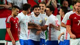 Понедельник. Будапешт. Венгрия – Россия – 0:3. Георгий ДЖИКИЯ (в центре) сверхудачно дебютировал в сборной.