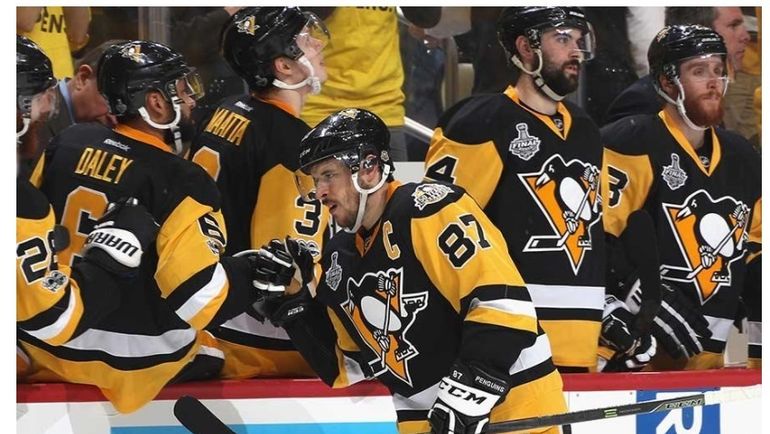 The Hockey News. The Hockey News.