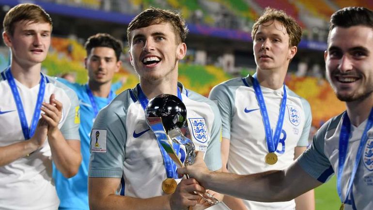 Джонджо КЕННИ (в центре). Фото AFP Джонджо КЕННИ (в центре). Фото AFP