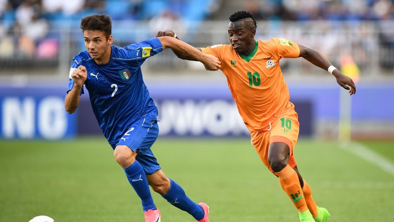 Фэшн САКАЛА (справа). Фото AFP Фэшн САКАЛА (справа). Фото AFP