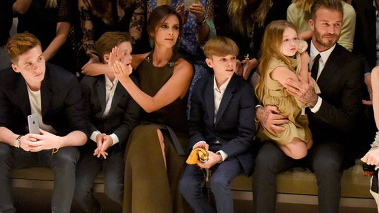 Виктория БЕКХЭМ и Дэвид БЕКХЭМ. Фото REUTERS Виктория БЕКХЭМ и Дэвид БЕКХЭМ. Фото REUTERS