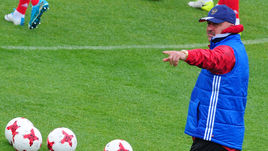 Сегодня. Москва. Тренировка сборной России. Станислав ЧЕРЧЕСОВ.