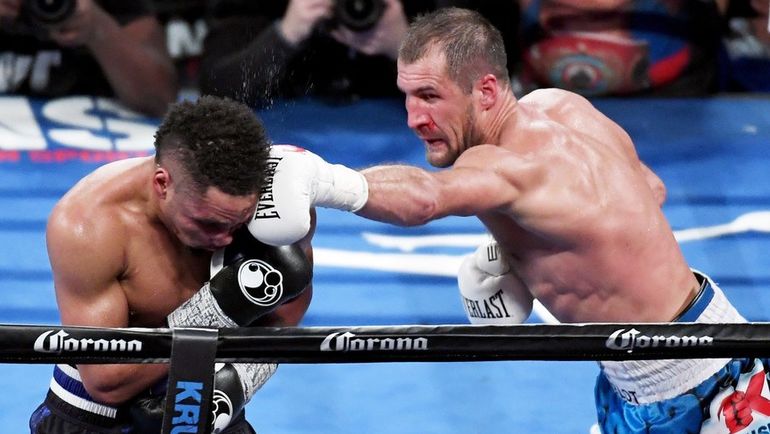 19 ноября 2016 года. Победа Андре УОРДА над Сергеем КОВАЛЕВЫМ многим показалась сомнительной. Фото AFP 19 ноября 2016 года. Победа Андре УОРДА над Сергеем КОВАЛЕВЫМ многим показалась сомнительной. Фото AFP