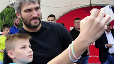 Почему Овечкин танцует, а не готовится к новому сезону?