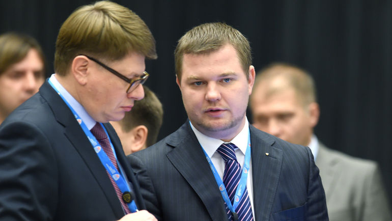 Алексей КИРРЕВ (справа). Фото Владимир БЕЗЗУБОВ, photo.khl.ru Алексей КИРРЕВ (справа). Фото Владимир БЕЗЗУБОВ, photo.khl.ru