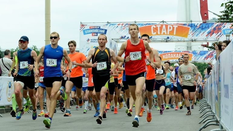 Мероприятия в рамках Олимпийского дня в прошлом году собрали по всей России около двух миллионов человек. Мероприятия в рамках Олимпийского дня в прошлом году собрали по всей России около двух миллионов человек.