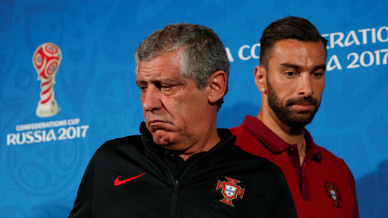 Сегодня. Казань. Пресс-конференция ФЕРНАНДУ САНТУША и РУЯ ПАТРИСИУ. Фото REUTERS Сегодня. Казань. Пресс-конференция ФЕРНАНДУ САНТУША и РУЯ ПАТРИСИУ. Фото REUTERS