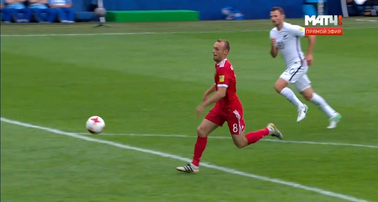 31-я минута. Первый гол в матче Россия - Новая Зеландия. 31-я минута. Первый гол в матче Россия - Новая Зеландия.