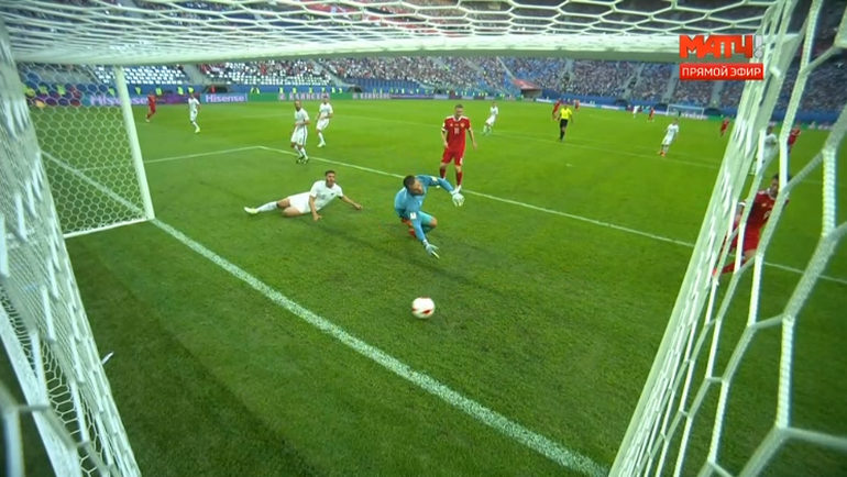 69-я минута. Гол Федора Смолова. 69-я минута. Гол Федора Смолова.
