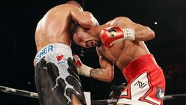 Суббота. Лас-Вегас. Второй поединок Сергея КОВАЛЕВА (слева) и Андре УОРДА вновь получился скандальным.