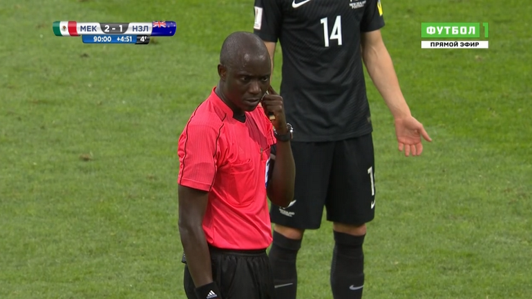 И снова получает подсказку видеоассистентов. И снова получает подсказку видеоассистентов.