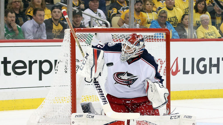 Артемий Панарин теперь будет одноклубником Сергея БОБРОВСКОГО. Фото USA TODAY Sports Артемий Панарин теперь будет одноклубником Сергея БОБРОВСКОГО. Фото USA TODAY Sports