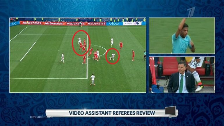 60-я минута. Офсайд в атаке сборной Мексики. 60-я минута. Офсайд в атаке сборной Мексики.