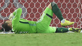 17 июня 2014 года. Куяба. Россия – Корея – 1:1. 68-я минута. Только что сборная России пропустила обидный гол после ошибки Игоря АКИНФЕЕВА.