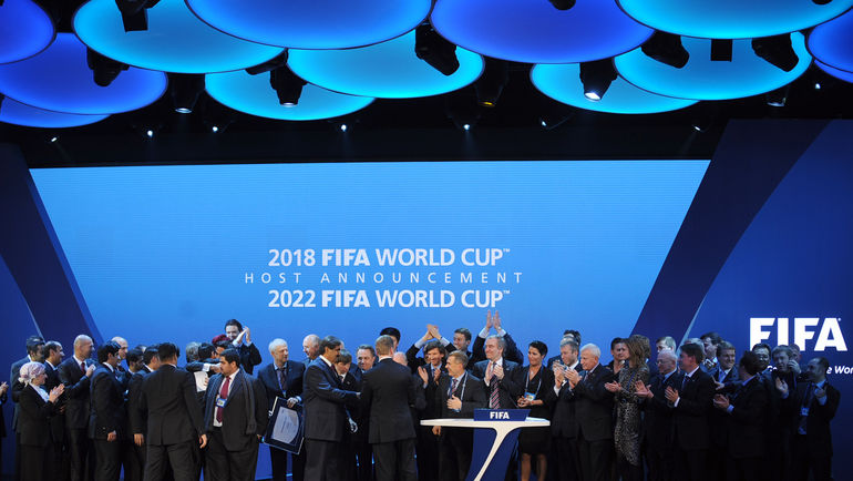 2 декабря 2010 года. Цюрих. Только что Россия и Катар получили право проведения чемпионата мира-2018 и 2022. Фото AFP 2 декабря 2010 года. Цюрих. Только что Россия и Катар получили право проведения чемпионата мира-2018 и 2022. Фото AFP